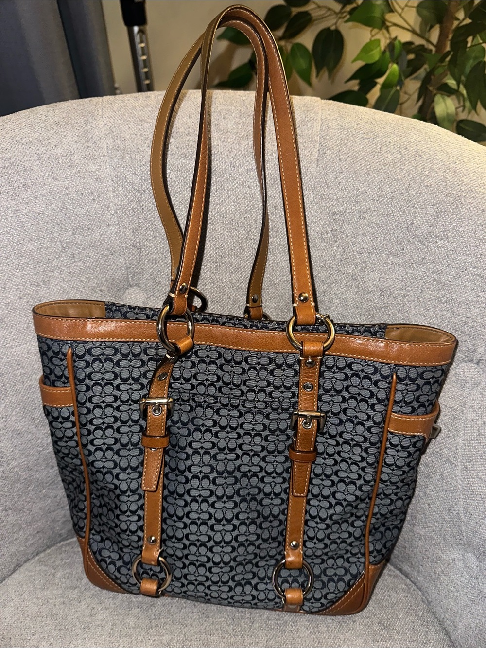 Vintage Coach Gallery Turn Lock Tote featuring a denim signature "C"